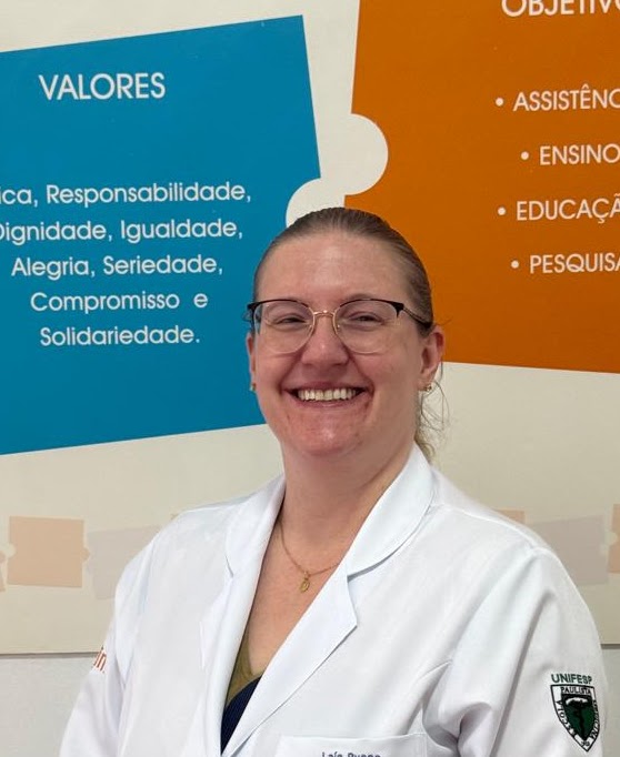 Foto de Dra. Lais Russo